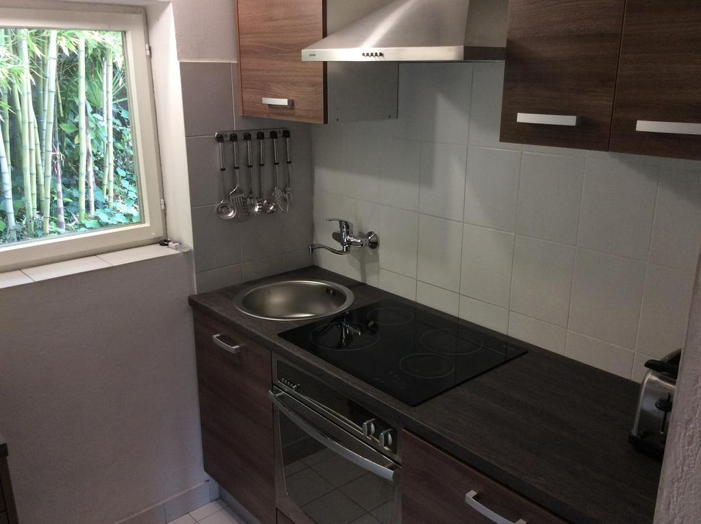 Premium Apartments Punta Kolova Abbazia Esterno foto